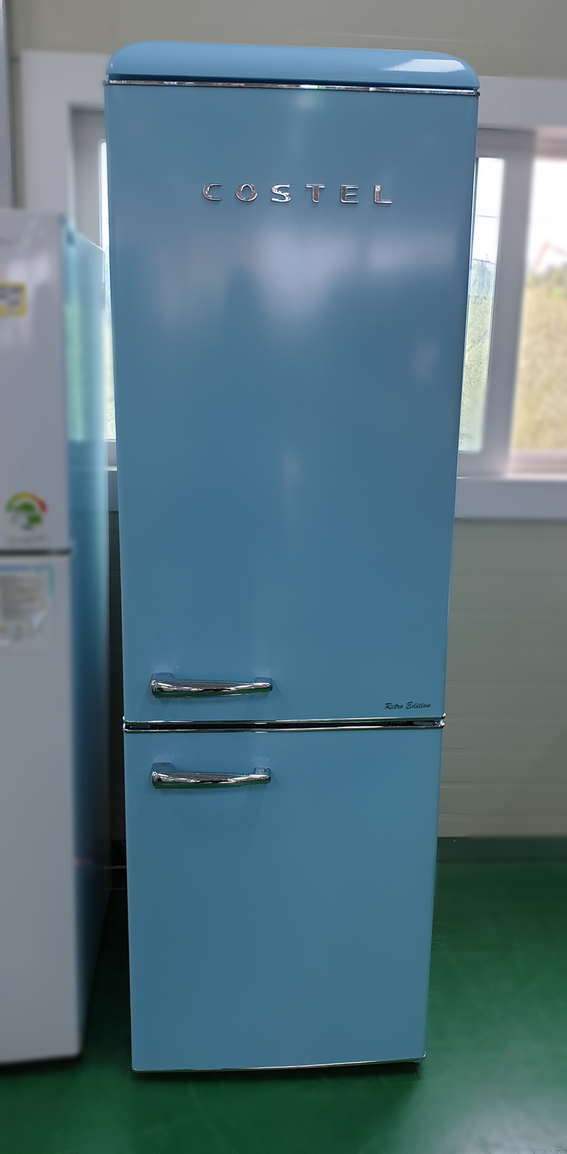 코스텔 레트로 냉장고 30리터 (2017년)